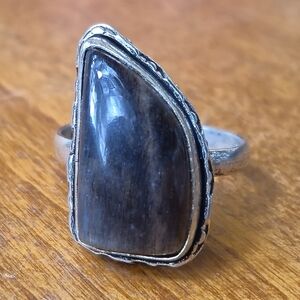 925 Sterling Silver Ring With A      Labradorite Stone Vintage Size 8.5 (#10)